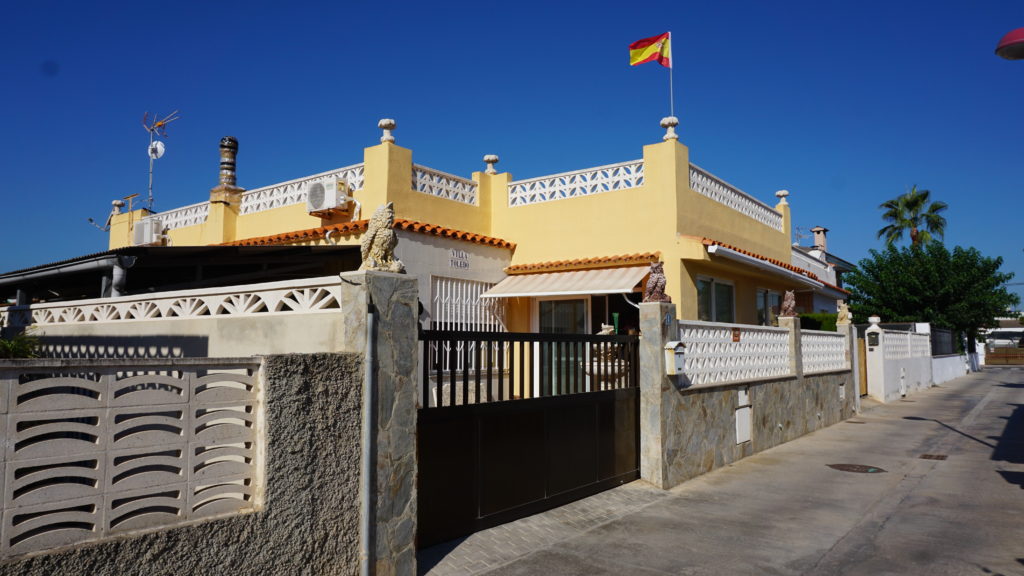 Chalet en Venta en Burriana (Castellón) Zona Playa - Finques Burriana