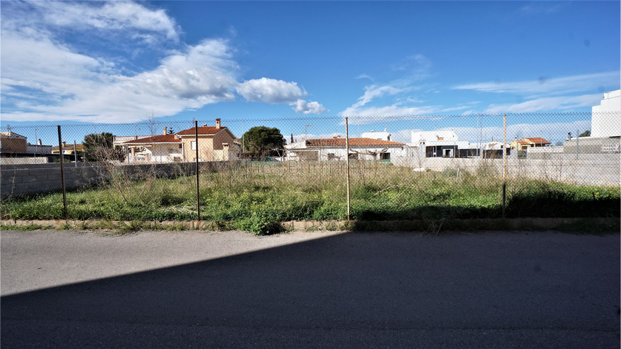 Parcela unifamiliar aislada en venta en Burriana (Castellón) en zona Serratella 