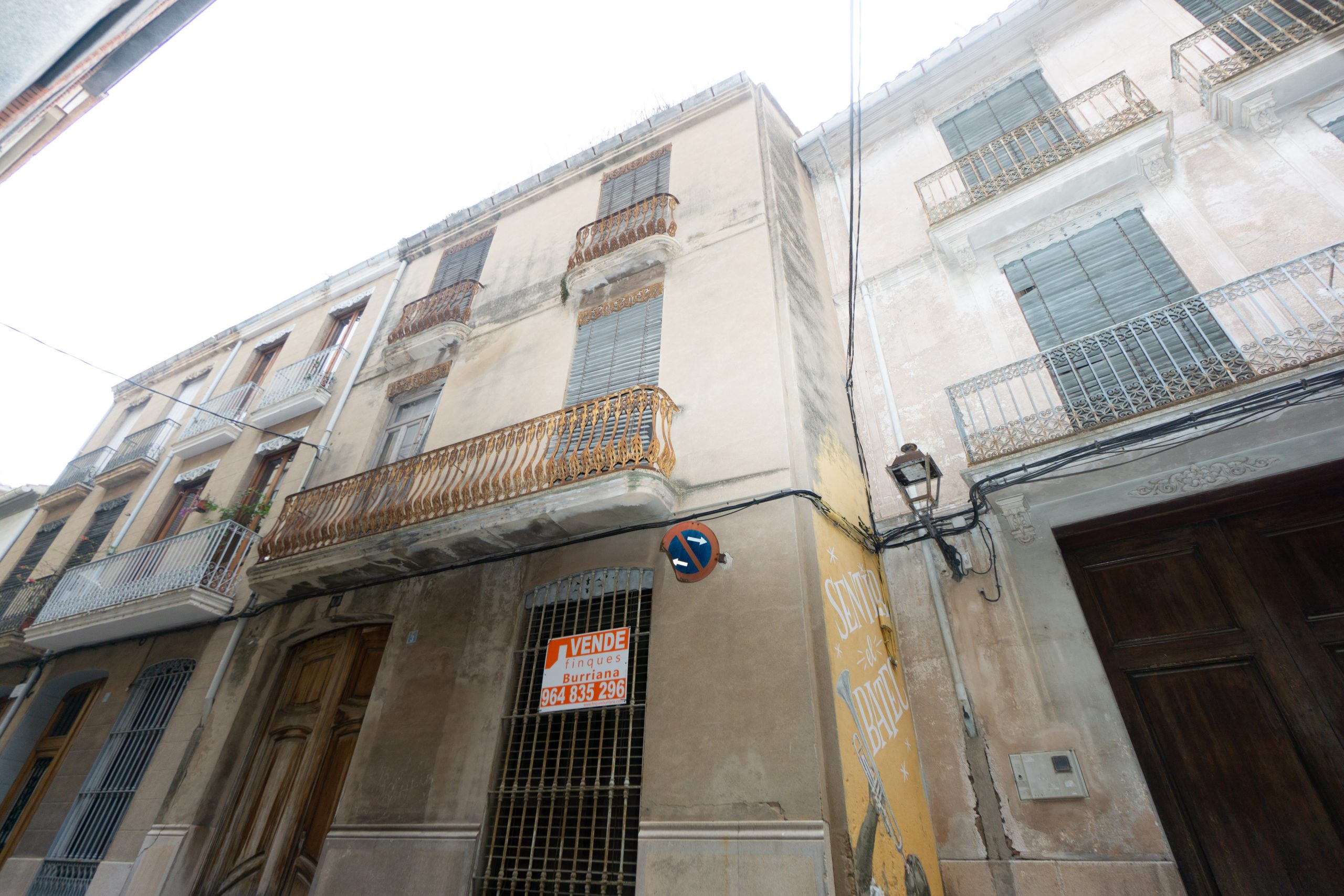Casa adosada en venta en Burriana (Castellón) zona centro 
