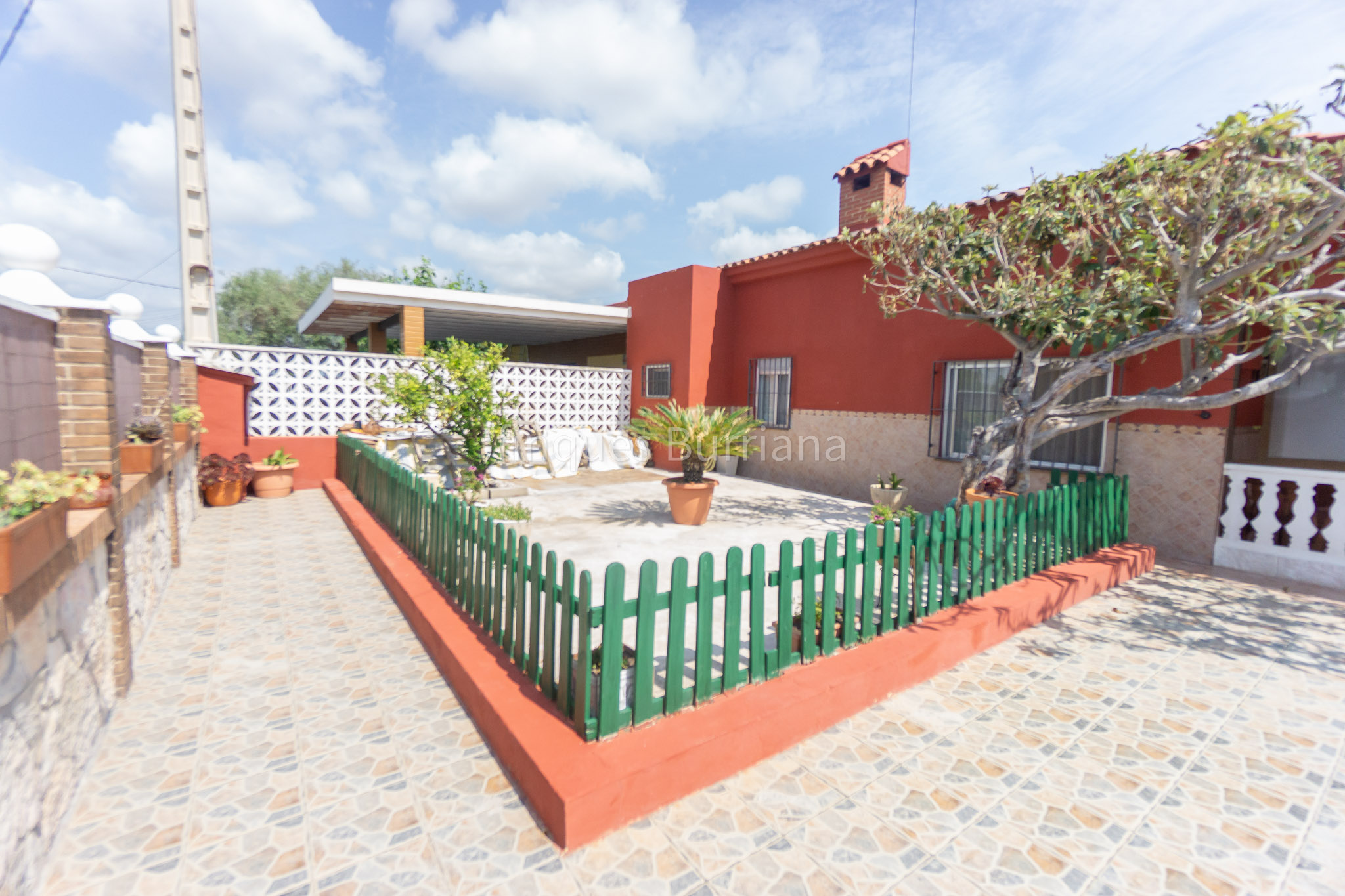 Chalet independiente en venta en Burriana (Castellón) zona Serratella