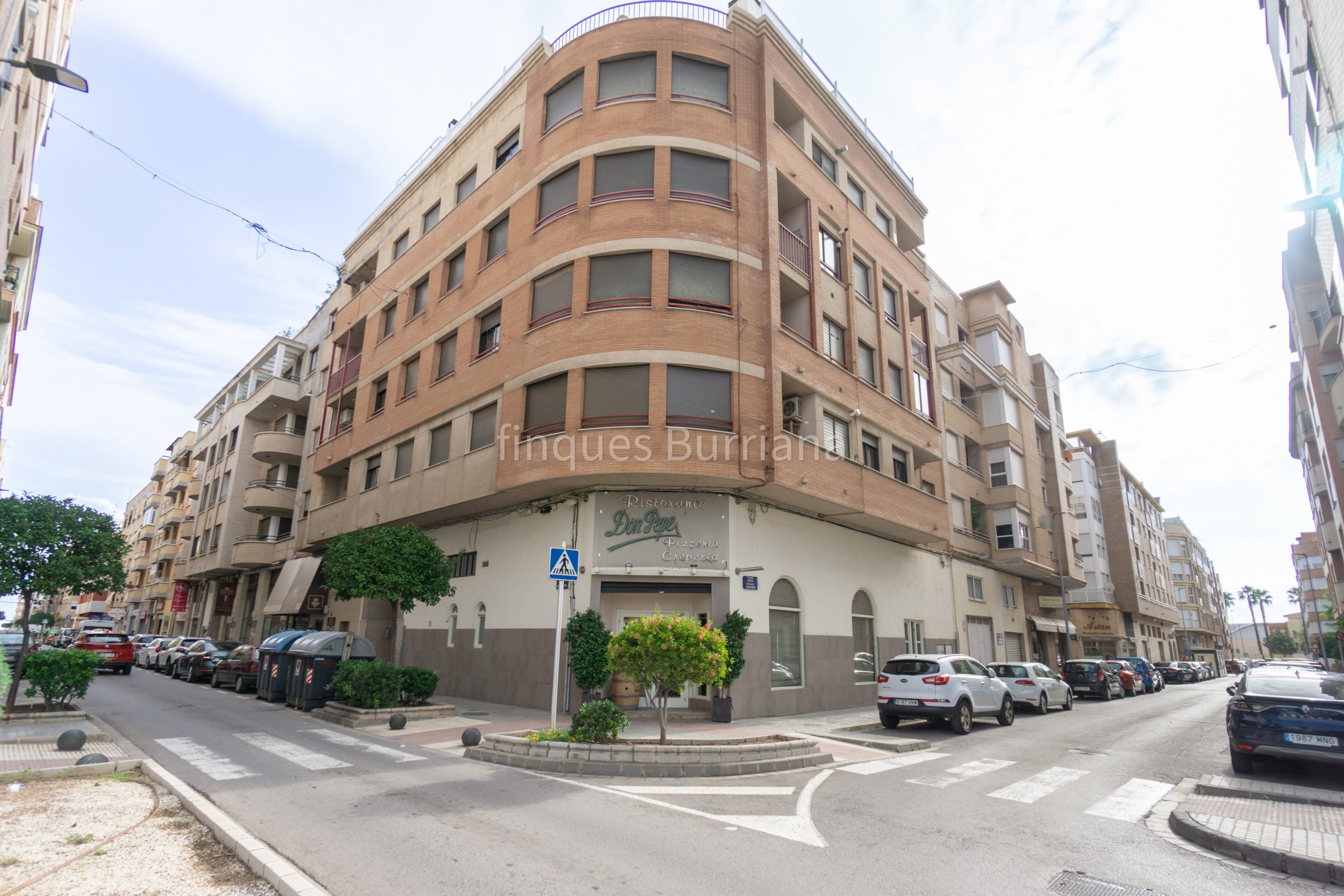 Alquiler con traspaso restaurante en Burriana (Castellón) zona Piscinas