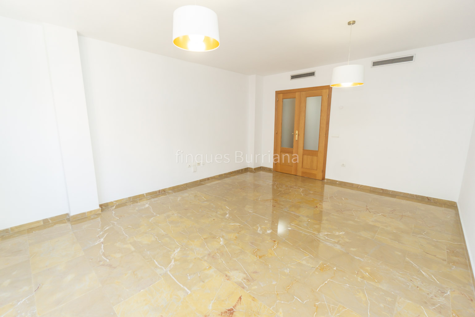 Piso en Venta en Burriana (Castellón) zona Piscinas